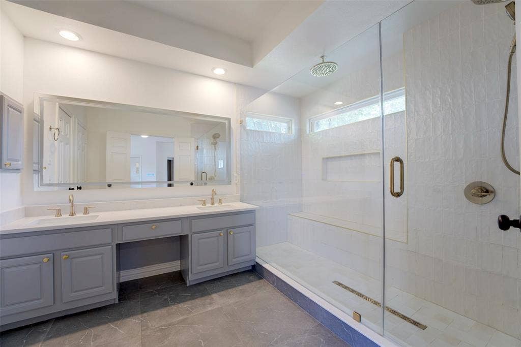 4101 Christopher Way, Plano, TX 75024 4101 Christopher Way, Plano, TX 75024