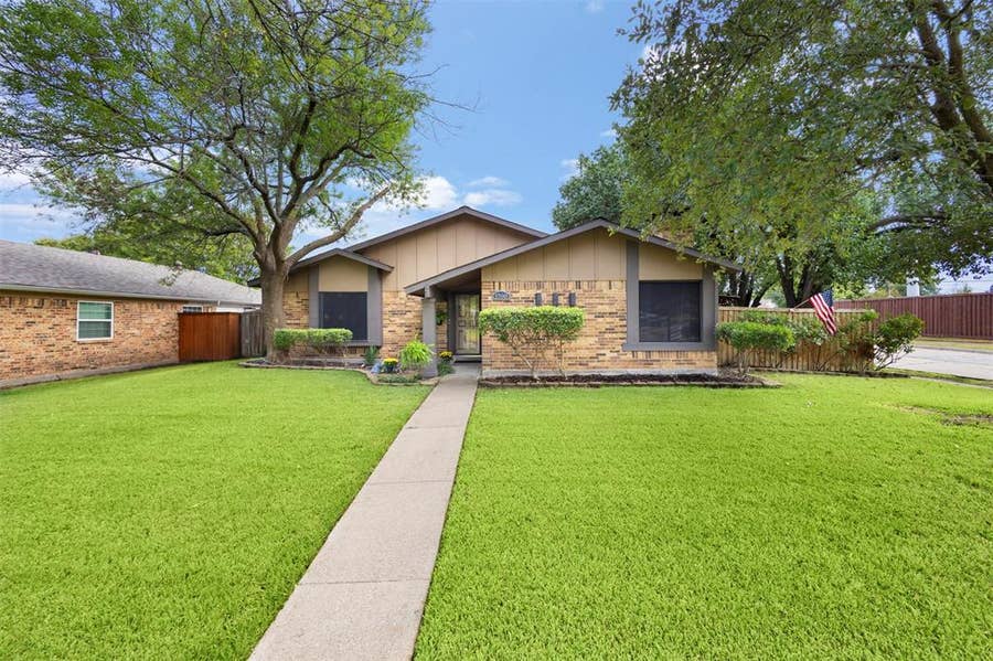 Property photo for 1700 Culberson Drive, Mesquite, TX