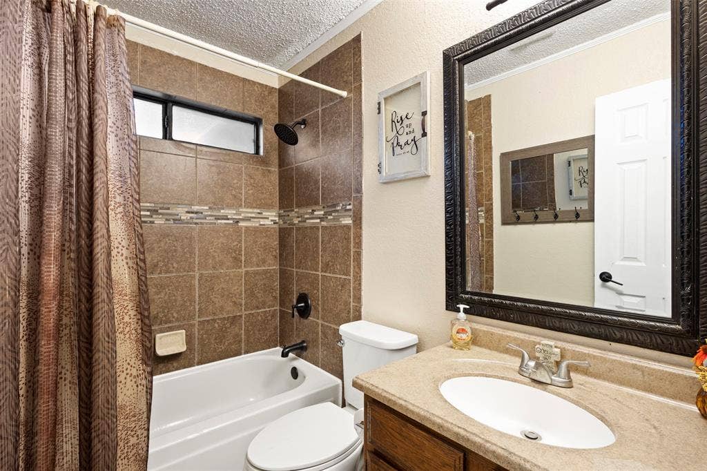 1700 Culberson Drive, Mesquite, TX 75150 1700 Culberson Drive, Mesquite, TX 75150