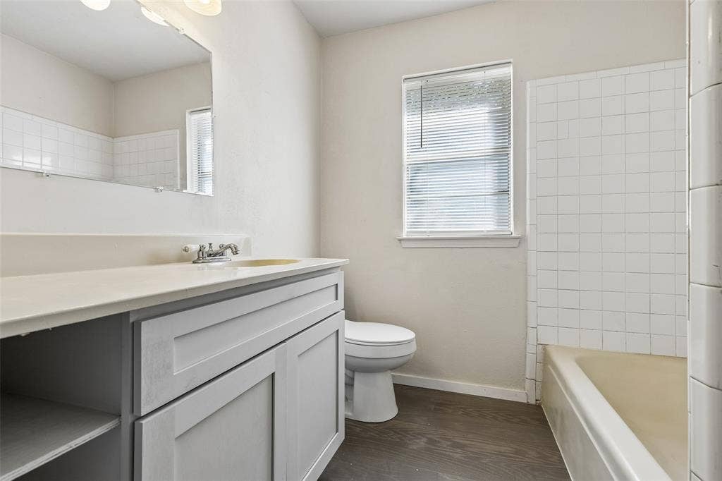 517 Sussex Drive, Arlington, TX 76014 517 Sussex Drive, Arlington, TX 76014
