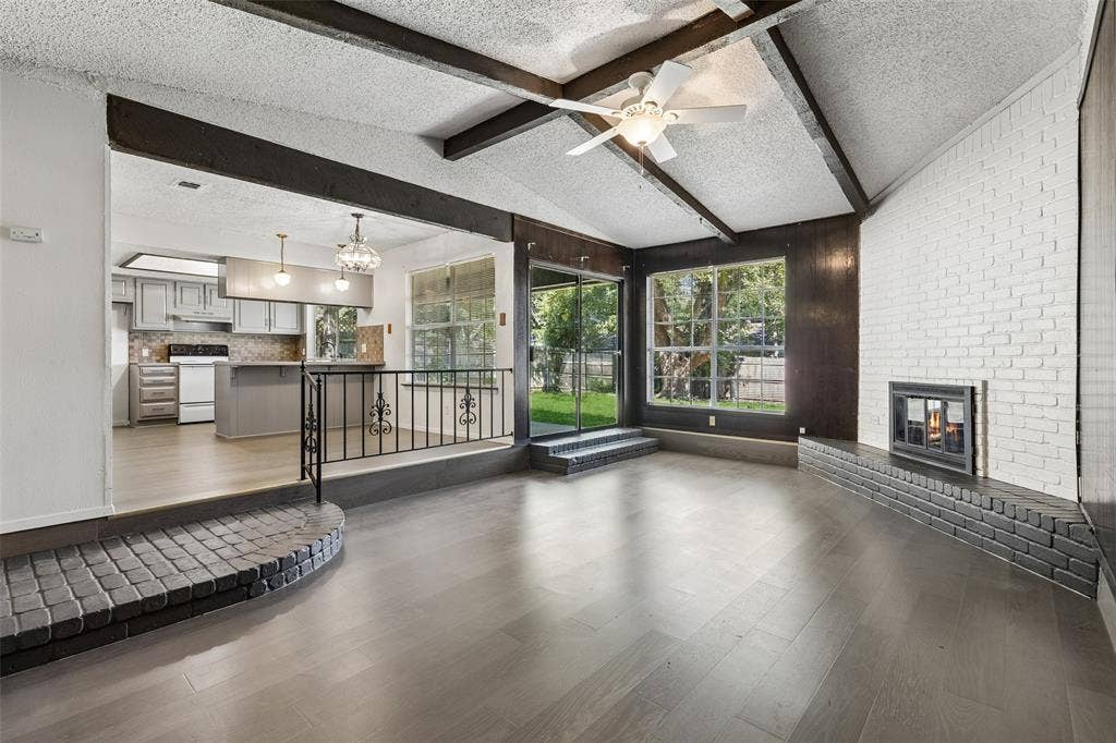 517 Sussex Drive, Arlington, TX 76014 517 Sussex Drive, Arlington, TX 76014