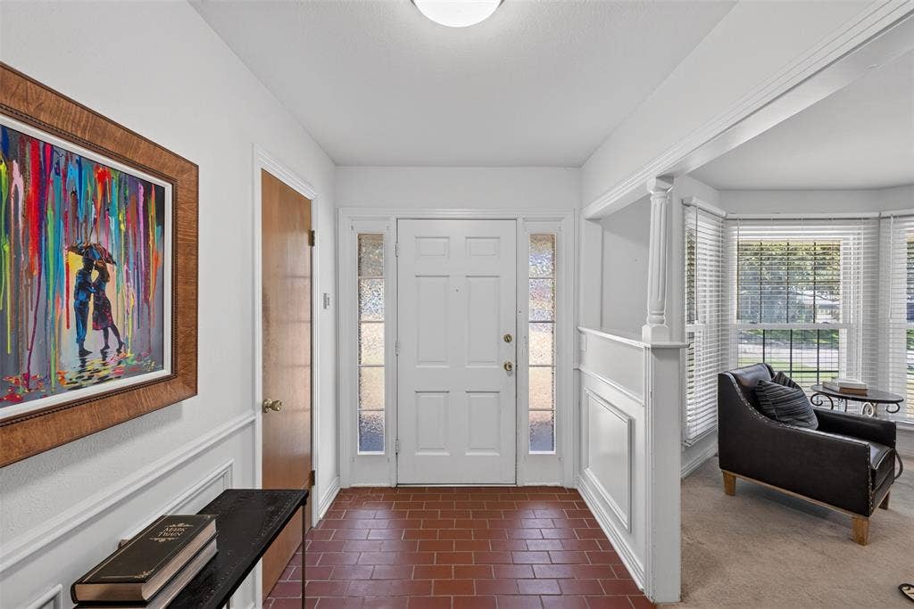 6109 Price Drive, North Richland Hills, TX 76180 6109 Price Drive, North Richland Hills, TX 76180