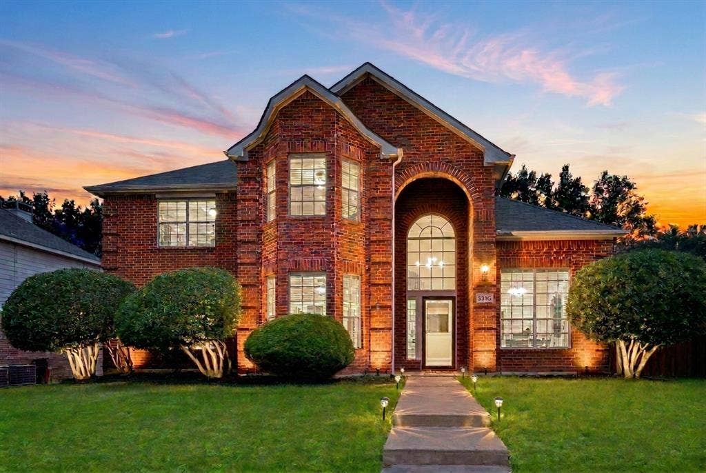 9610 Thorncliff Drive, Frisco, TX 75035 9610 Thorncliff Drive, Frisco, TX 75035