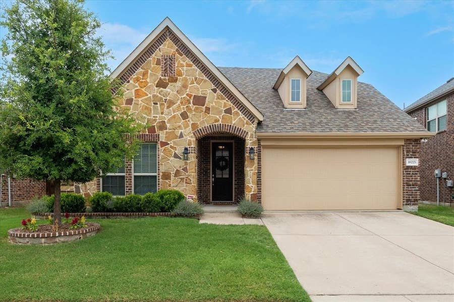 Property photo for 10225 Blackberry Street, McKinney, TX