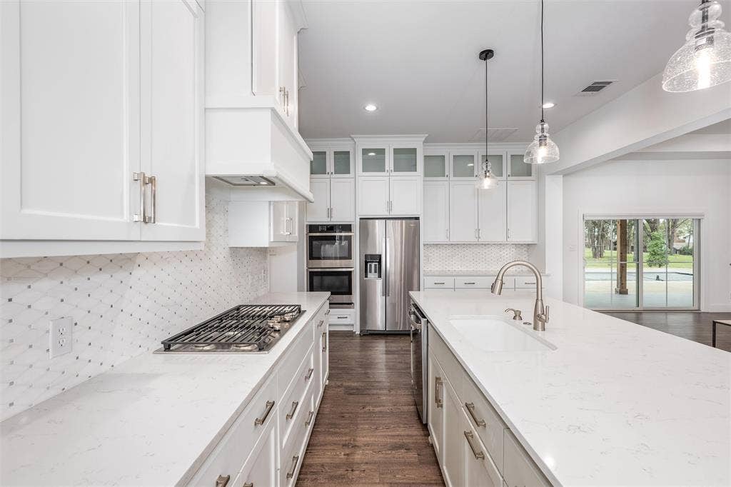 653 Enchanted Isles Drive, Mabank, TX 75156 653 Enchanted Isles Drive, Mabank, TX 75156