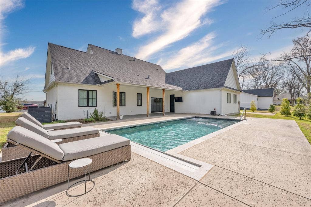 653 Enchanted Isles Drive, Mabank, TX 75156 653 Enchanted Isles Drive, Mabank, TX 75156