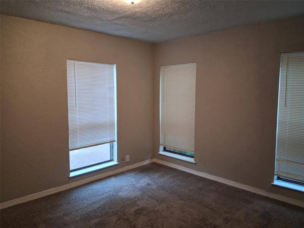 435 Avenue G, Dallas, TX 75203 435 Avenue G, Dallas, TX 75203