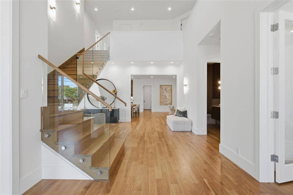 6834 Deloache Avenue, Dallas, TX 75225 6834 Deloache Avenue, Dallas, TX 75225