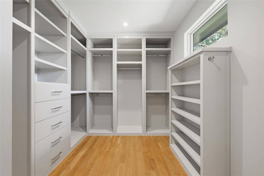 6834 Deloache Avenue, Dallas, TX 75225 6834 Deloache Avenue, Dallas, TX 75225