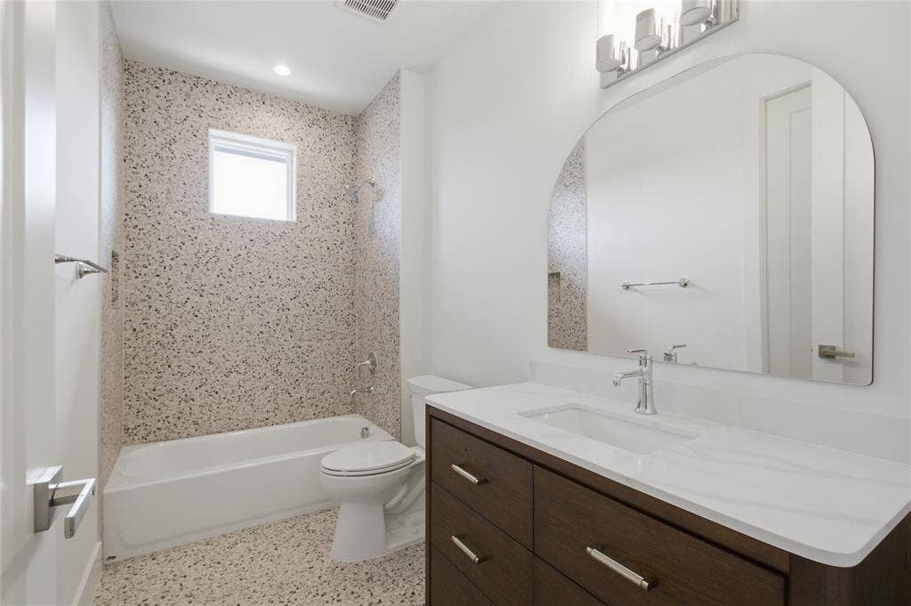 6834 Deloache Avenue, Dallas, TX 75225 6834 Deloache Avenue, Dallas, TX 75225