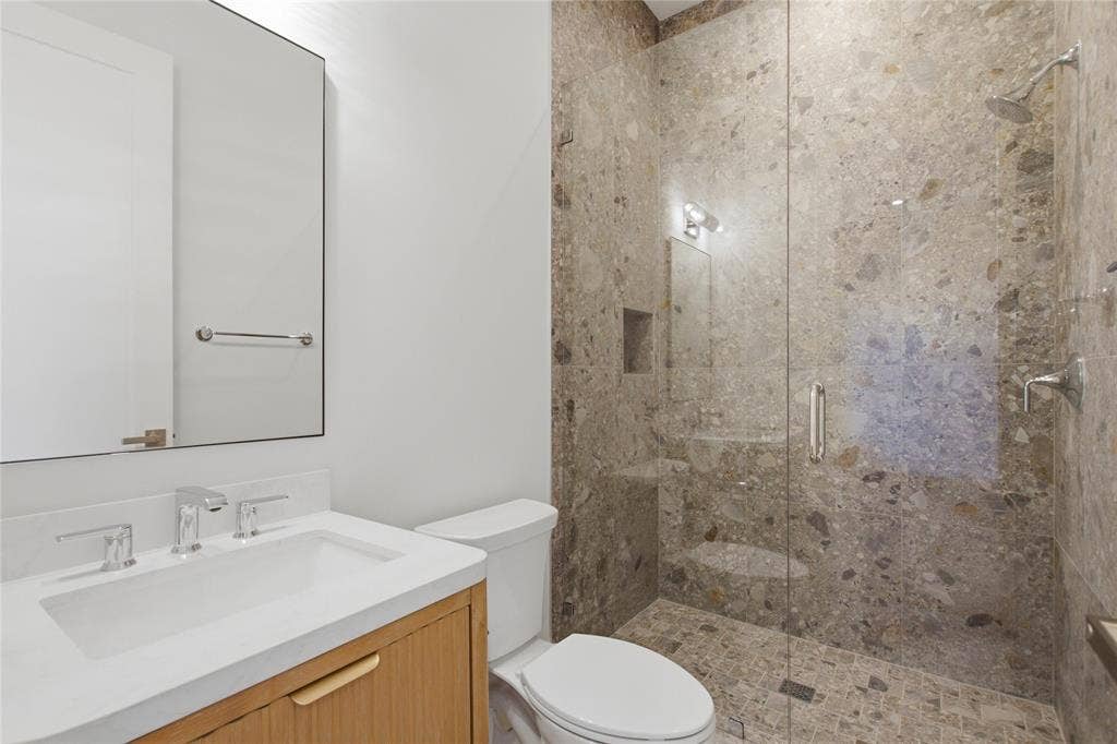 6834 Deloache Avenue, Dallas, TX 75225 6834 Deloache Avenue, Dallas, TX 75225