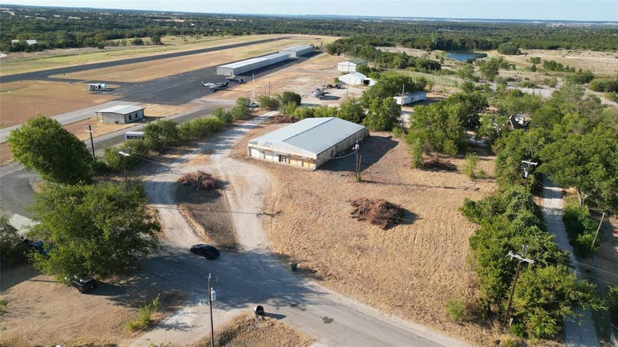 Property photo for 134 Airport Road, Gatesville, TX