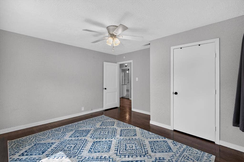 1412 Sloan Street, Weatherford, TX 76086 1412 Sloan Street, Weatherford, TX 76086
