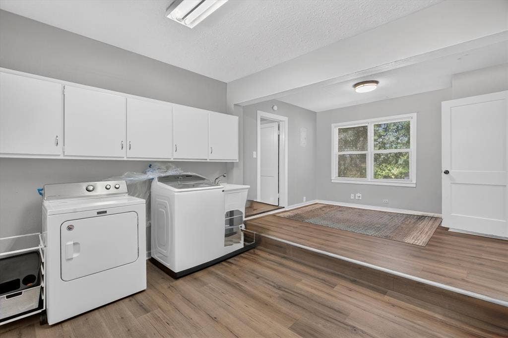 1412 Sloan Street, Weatherford, TX 76086 1412 Sloan Street, Weatherford, TX 76086