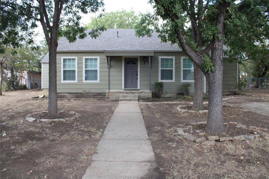 Property photo for 1021 SANTA CLARA DR, Brownwood, TX