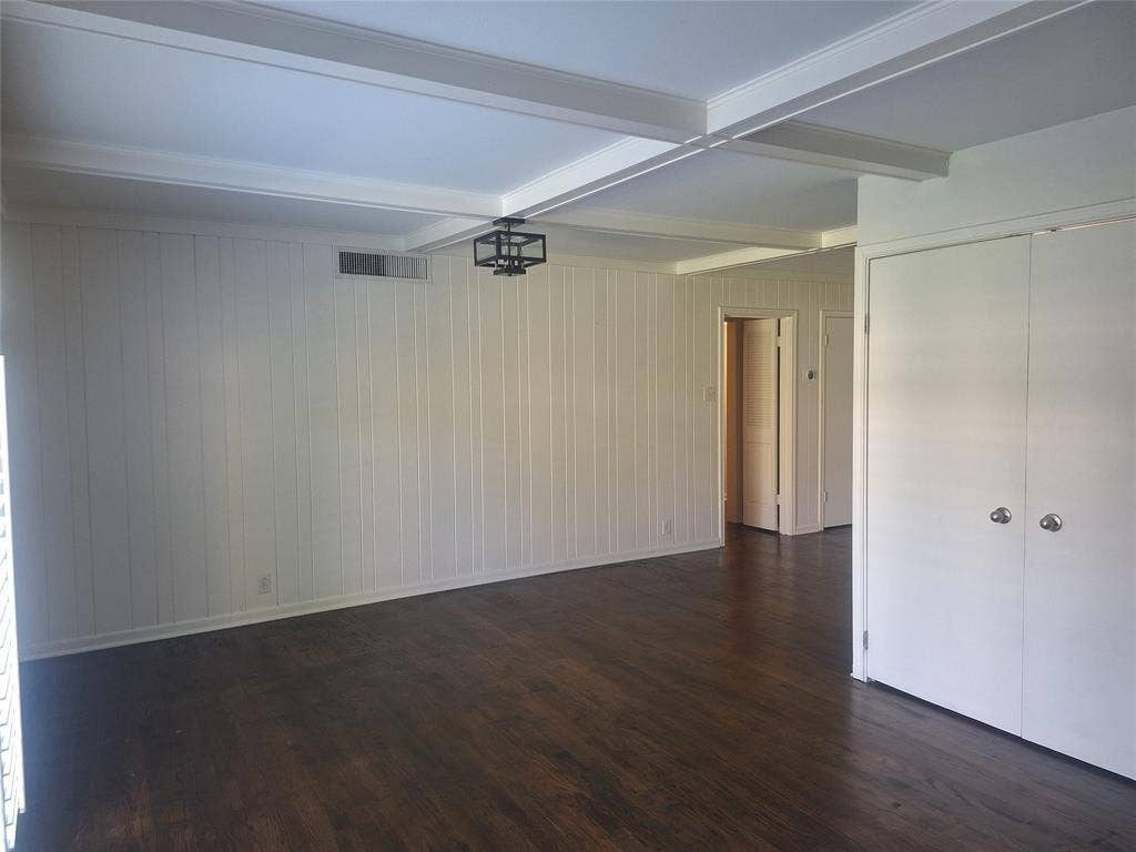 6131 Bandera Avenue, #B, Dallas, TX 75225