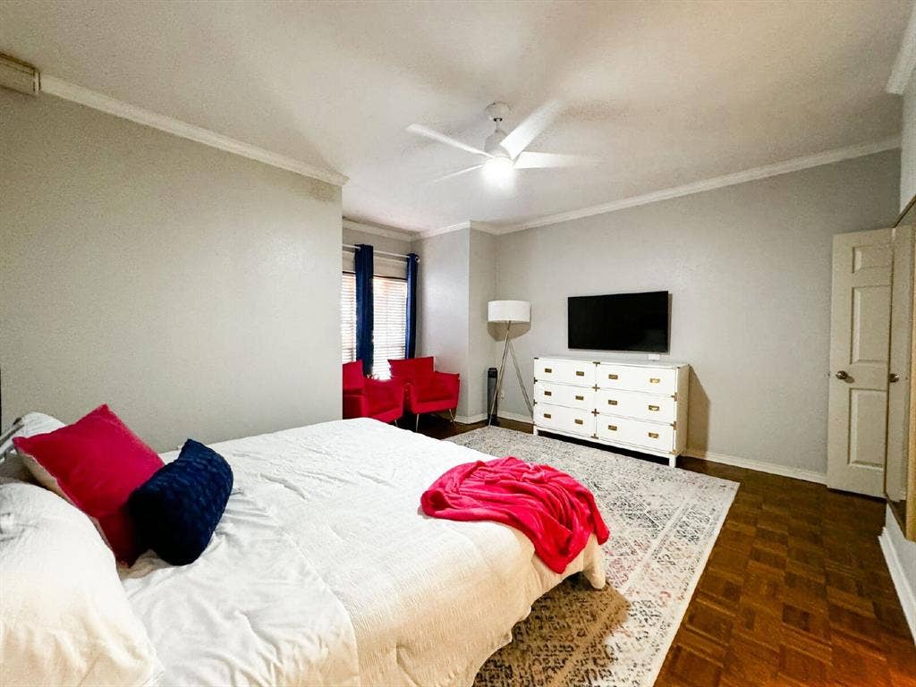 4415 Bellaire Drive S, #201S, Fort Worth, TX 76109 4415 Bellaire Drive S, #201S, Fort Worth, TX 76109