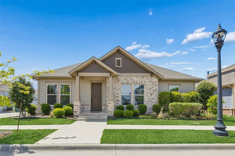 Property photo for 9201 Lamar Street, Rowlett, TX