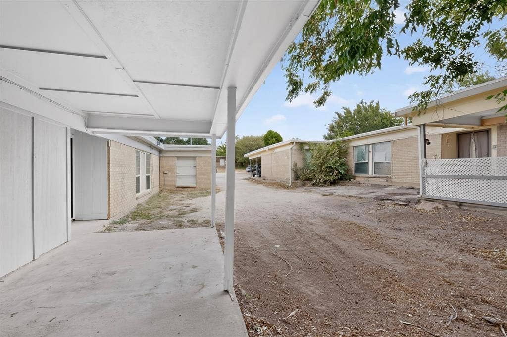 6814 Trail Lake Drive, #B, Fort Worth, TX 76133 6814 Trail Lake Drive, #B, Fort Worth, TX 76133