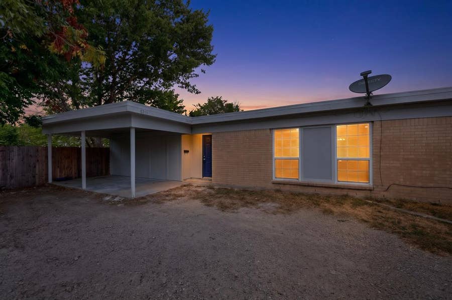 Property photo for 6814 Trail Lake Drive, #B, Fort Worth, TX