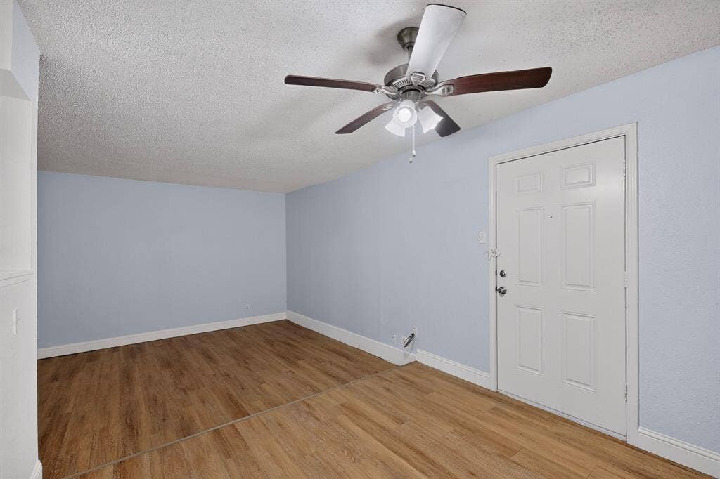 6814 Trail Lake Drive, #B, Fort Worth, TX 76133 6814 Trail Lake Drive, #B, Fort Worth, TX 76133
