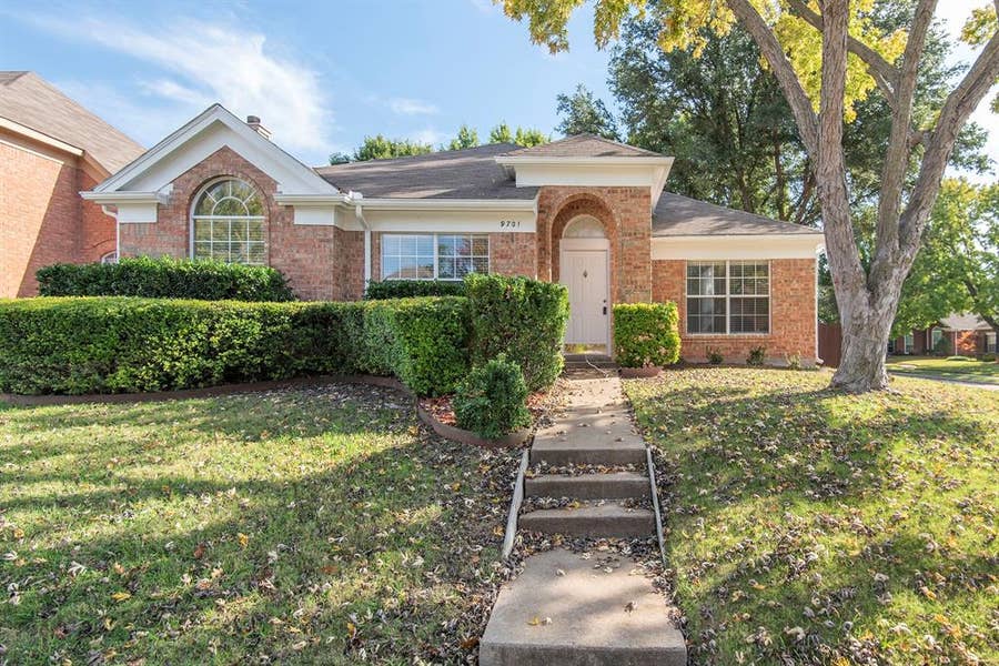 Property photo for 9701 Preston Vineyard Drive, Frisco, TX