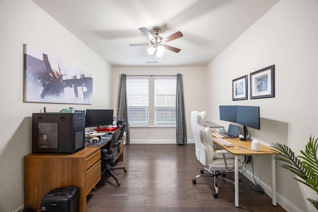 908 Spring Falls Drive, McKinney, TX 75071 908 Spring Falls Drive, McKinney, TX 75071