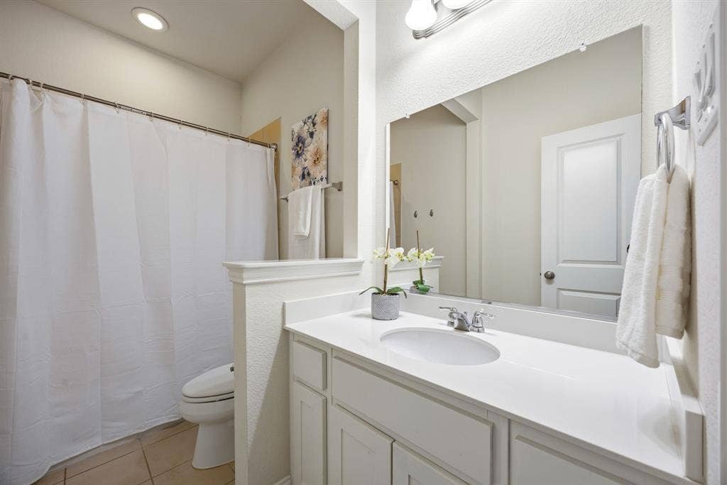 908 Spring Falls Drive, McKinney, TX 75071 908 Spring Falls Drive, McKinney, TX 75071