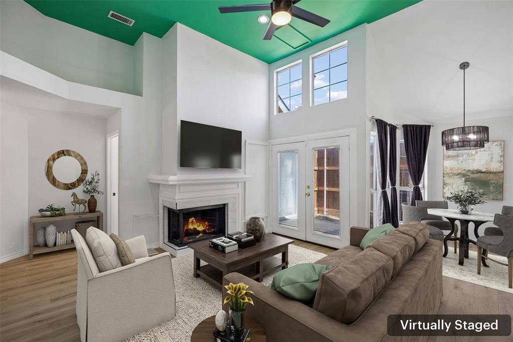 10919 Gable Circle, Dallas, TX 75229 10919 Gable Circle, Dallas, TX 75229