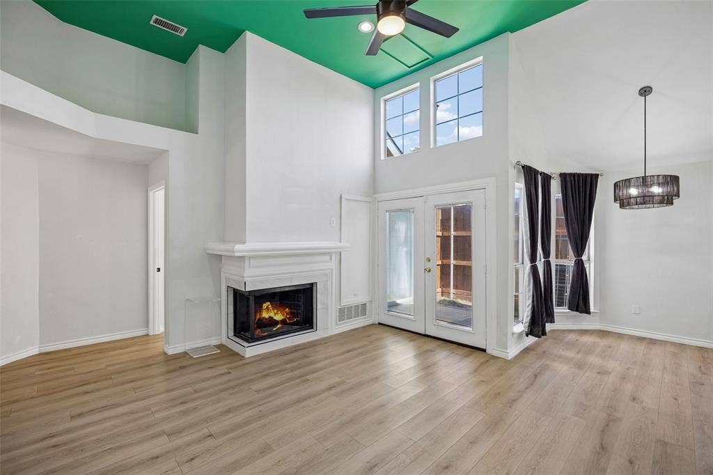 10919 Gable Circle, Dallas, TX 75229 10919 Gable Circle, Dallas, TX 75229