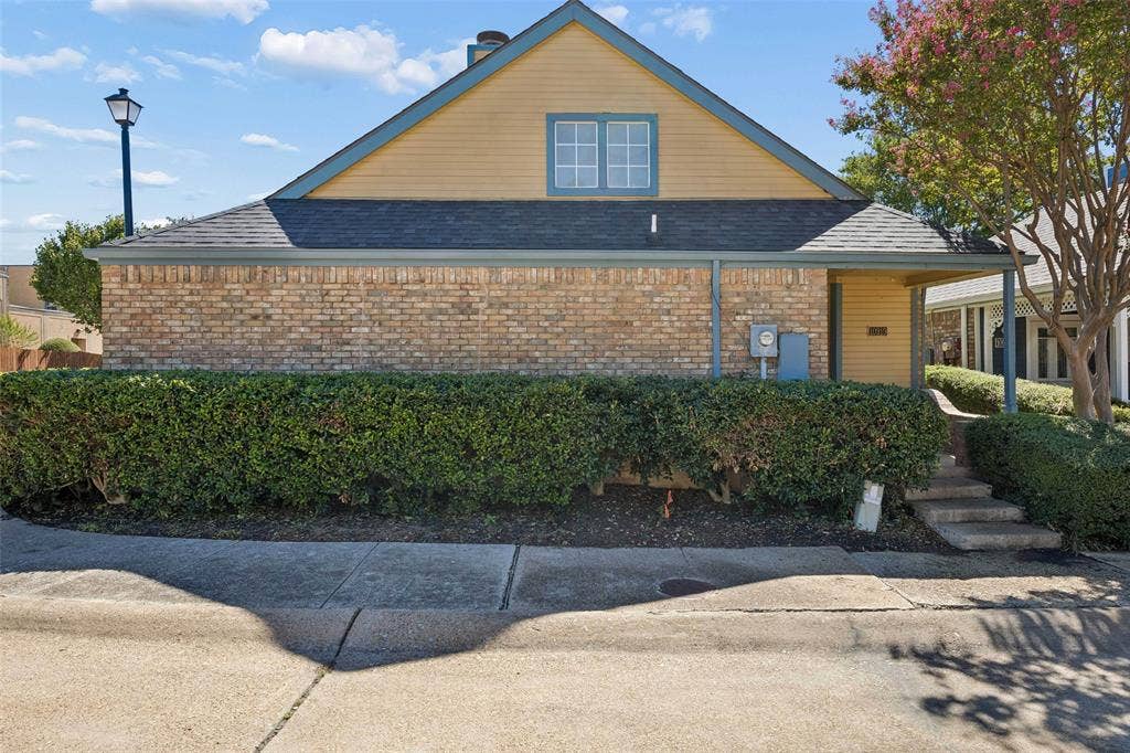 10919 Gable Circle, Dallas, TX 75229 10919 Gable Circle, Dallas, TX 75229
