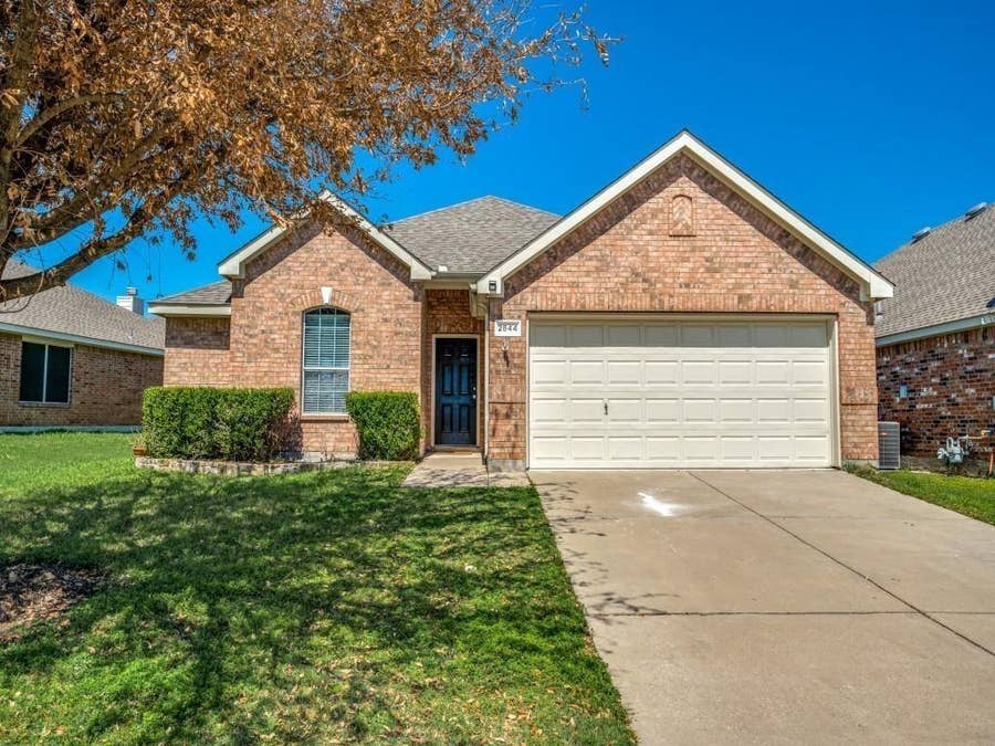 Property photo for 2844 Saddlebred Trail, Celina, TX