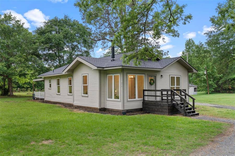 Property photo for 10820 Mallard Drive, Keithville, LA