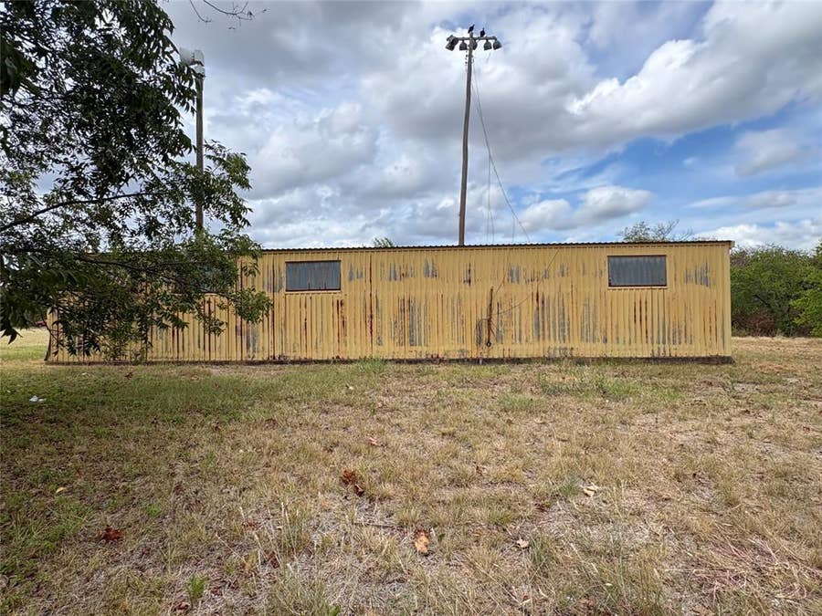 Property photo for 414 N Neal Street, Commerce, TX