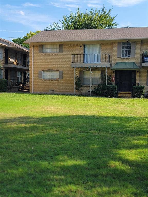 Property photo for 3520 Parkridge Drive, #114, Dallas, TX