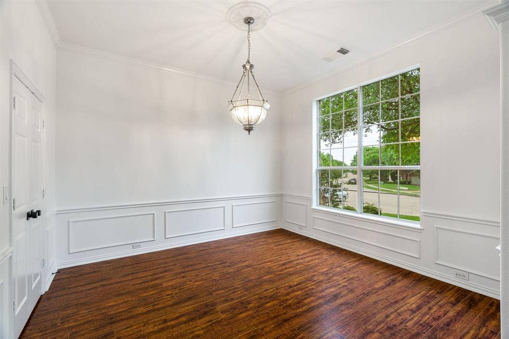 3307 Meadow Wood Drive, Richardson, TX 75082 3307 Meadow Wood Drive, Richardson, TX 75082