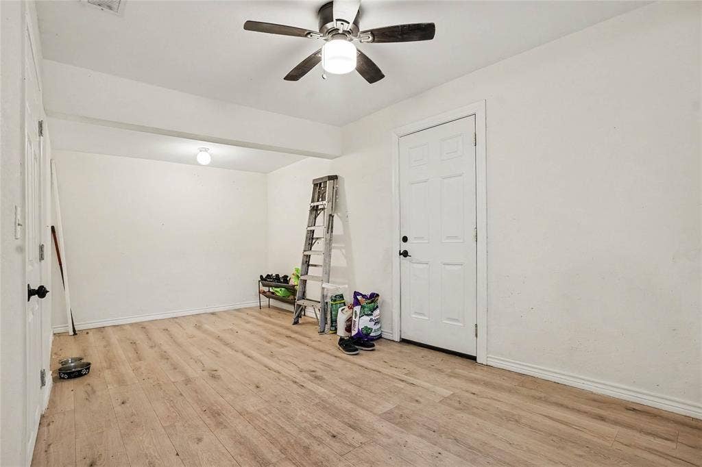 311 Wyatt Street, Waxahachie, TX 75165 311 Wyatt Street, Waxahachie, TX 75165
