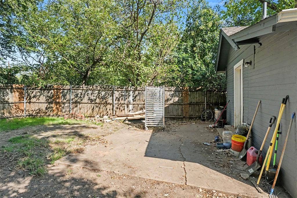 311 Wyatt Street, Waxahachie, TX 75165 311 Wyatt Street, Waxahachie, TX 75165