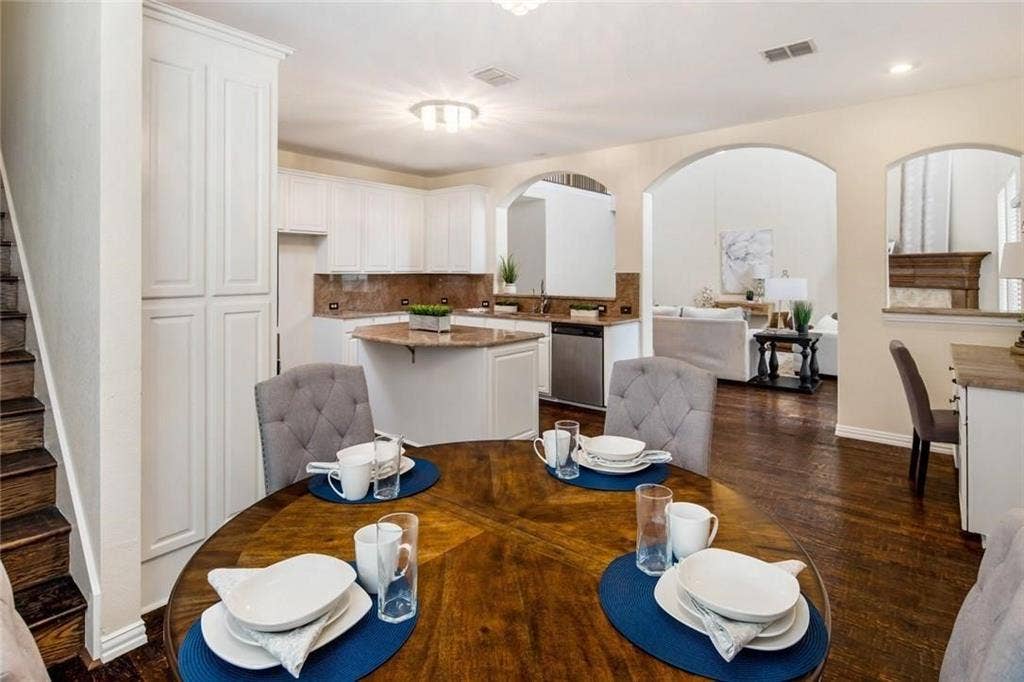 4441 White Rock Lane, Plano, TX 75024 4441 White Rock Lane, Plano, TX 75024