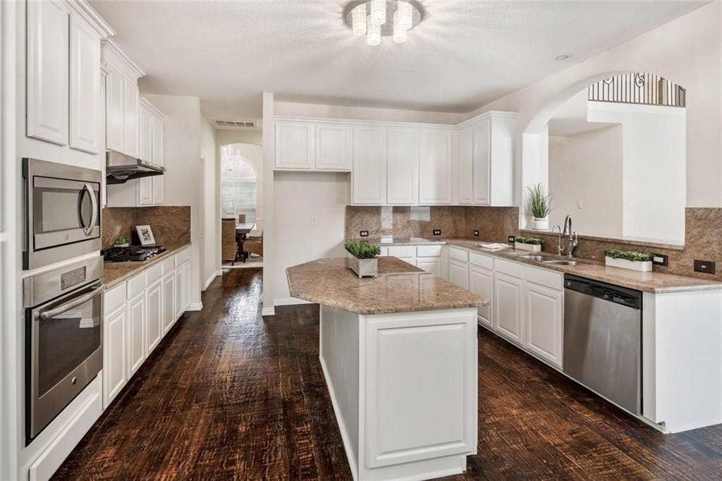 4441 White Rock Lane, Plano, TX 75024 4441 White Rock Lane, Plano, TX 75024