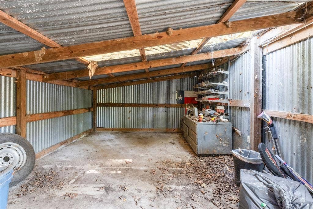 7160 County Road 3516, Quinlan, TX 75474 7160 County Road 3516, Quinlan, TX 75474