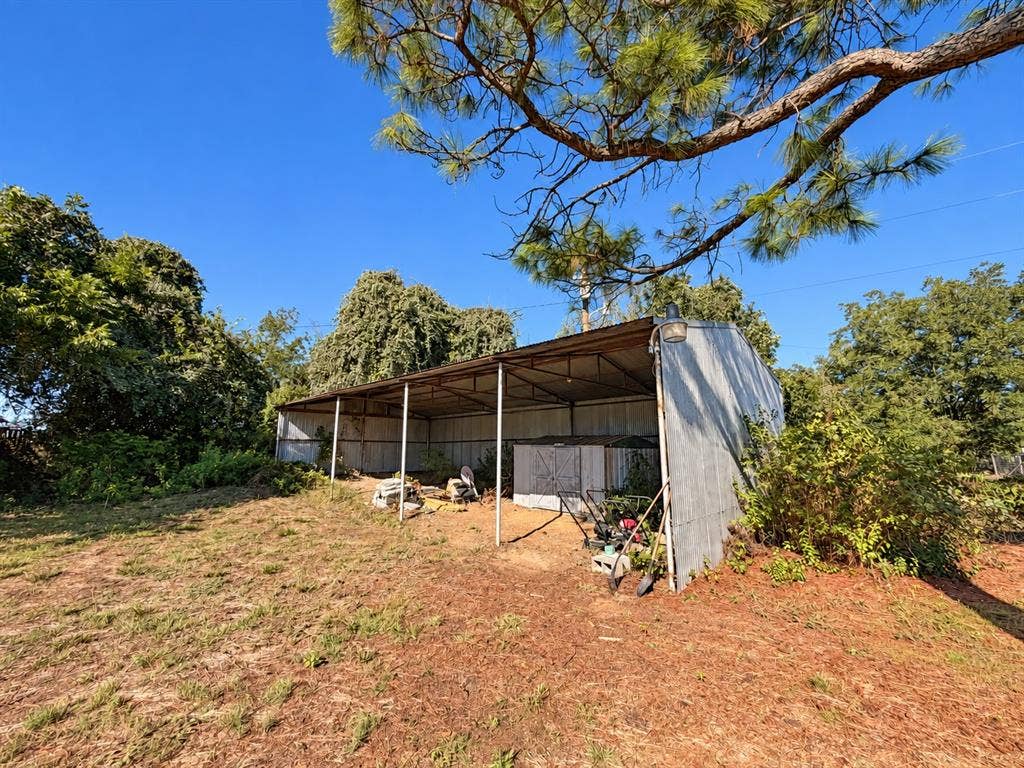 3048 Green Meadows Road, Granbury, TX 76049 3048 Green Meadows Road, Granbury, TX 76049