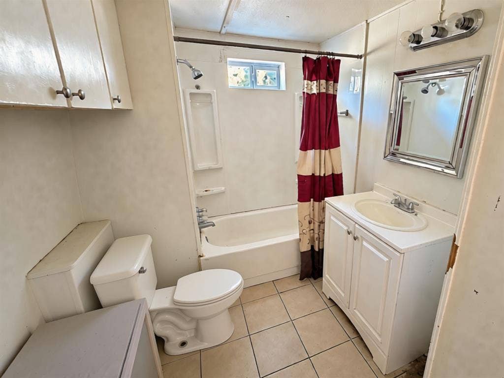 3048 Green Meadows Road, Granbury, TX 76049 3048 Green Meadows Road, Granbury, TX 76049