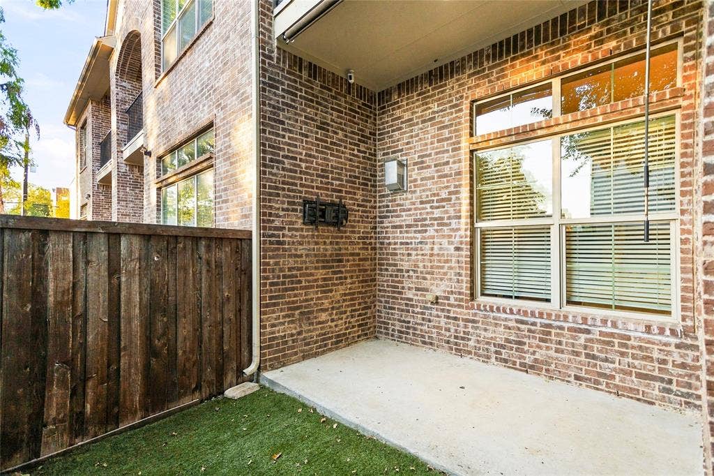 2223 Eriksson Lane, Dallas, TX 75204 2223 Eriksson Lane, Dallas, TX 75204