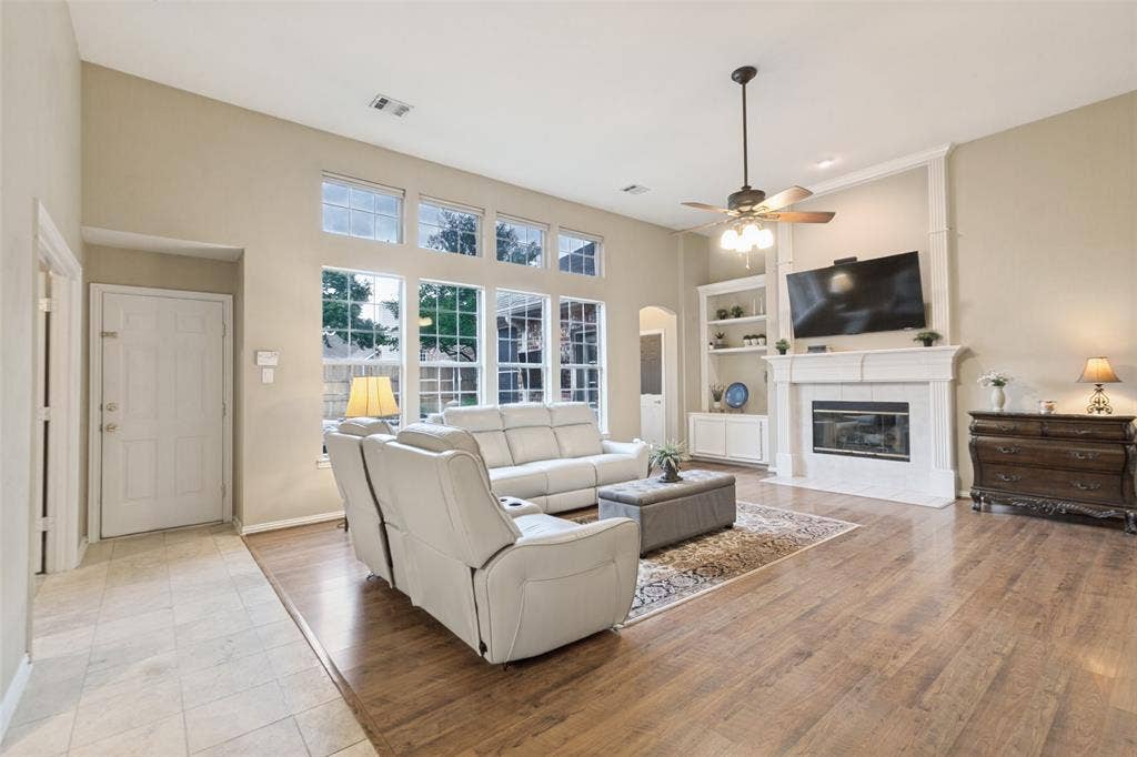 5406 Xavier Place, Richardson, TX 75082 Another view of Family Room overlooking the pool