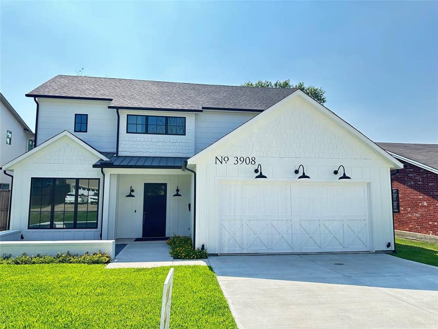 Property photo for 3908 Rochelle Drive, Dallas, TX