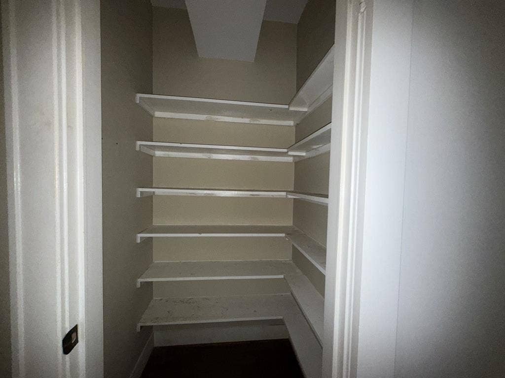 216 S Prairieville Street, Athens, TX 75751 216 S Prairieville Street, Athens, TX 75751
