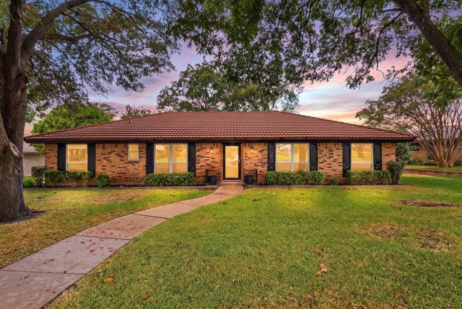 Property photo for 4345 Rota Circle, Fort Worth, TX
