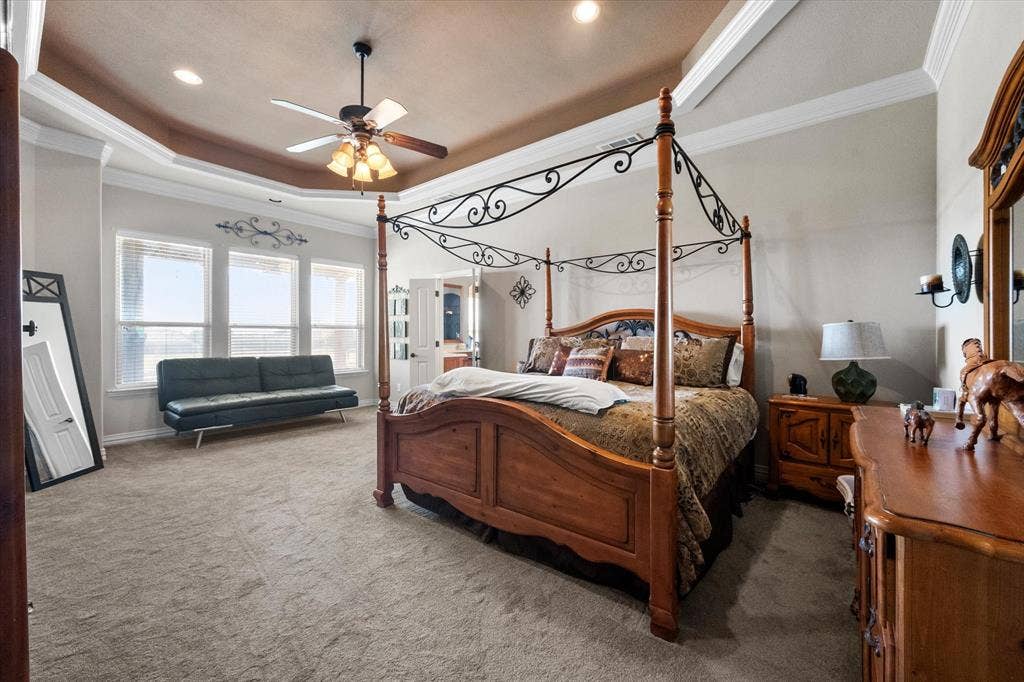 7168 Granville Drive, Mansfield, TX 76063