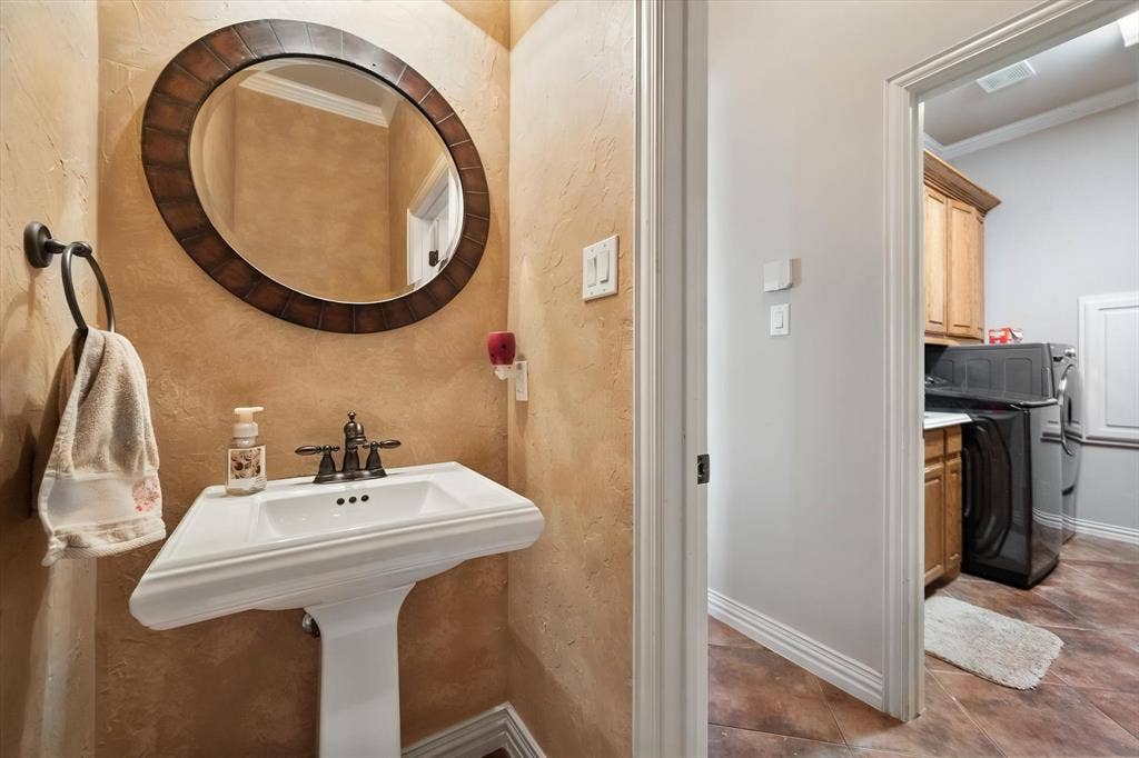 7168 Granville Drive, Mansfield, TX 76063